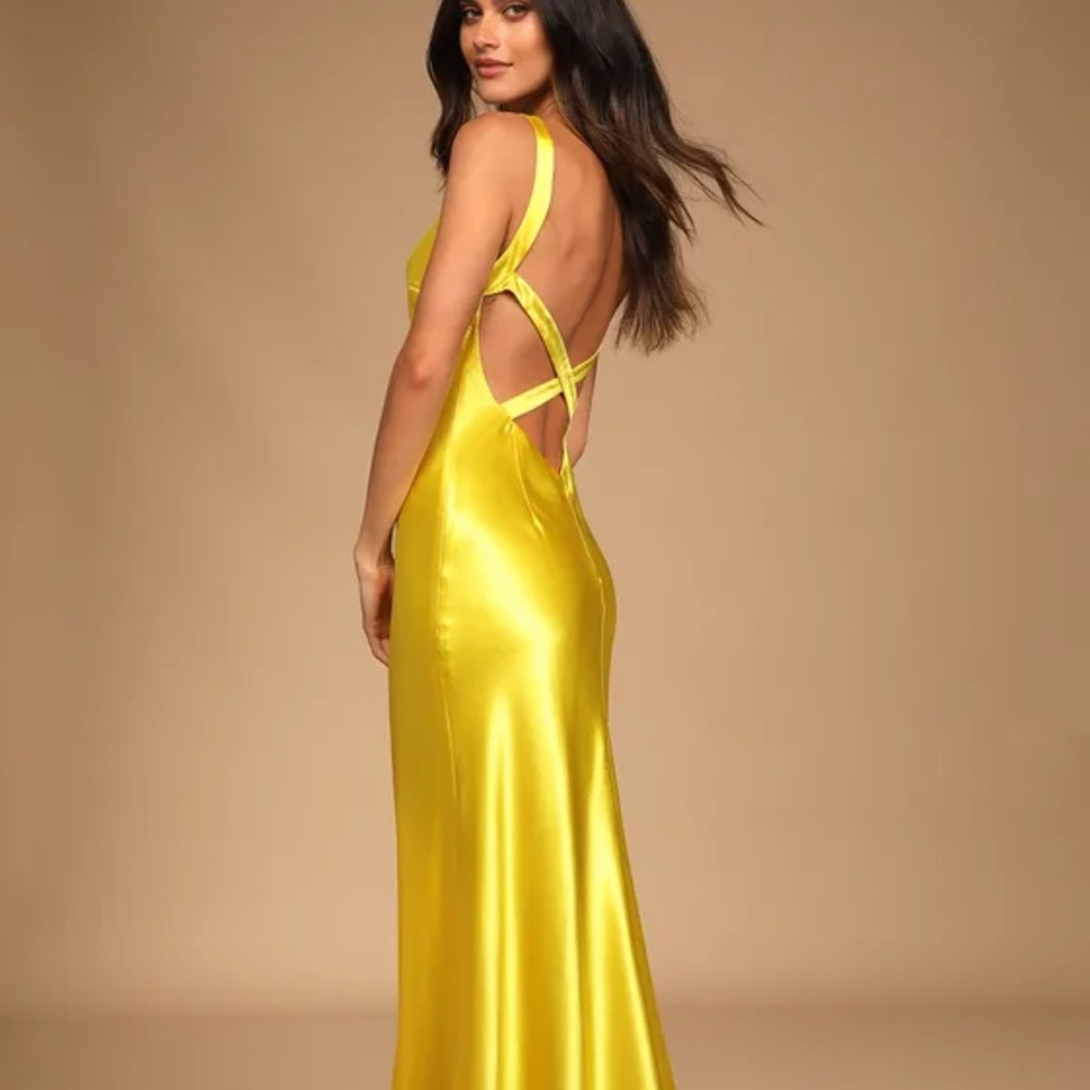 Nordstrom Yellow Backless Gown /silk how to lose a guy in 10 days/ vintage 2000s
